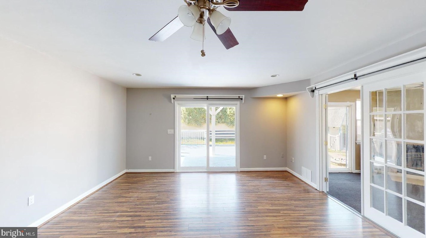 14 Brentwood Ave, Pitman NJ  08071-1205 exterior