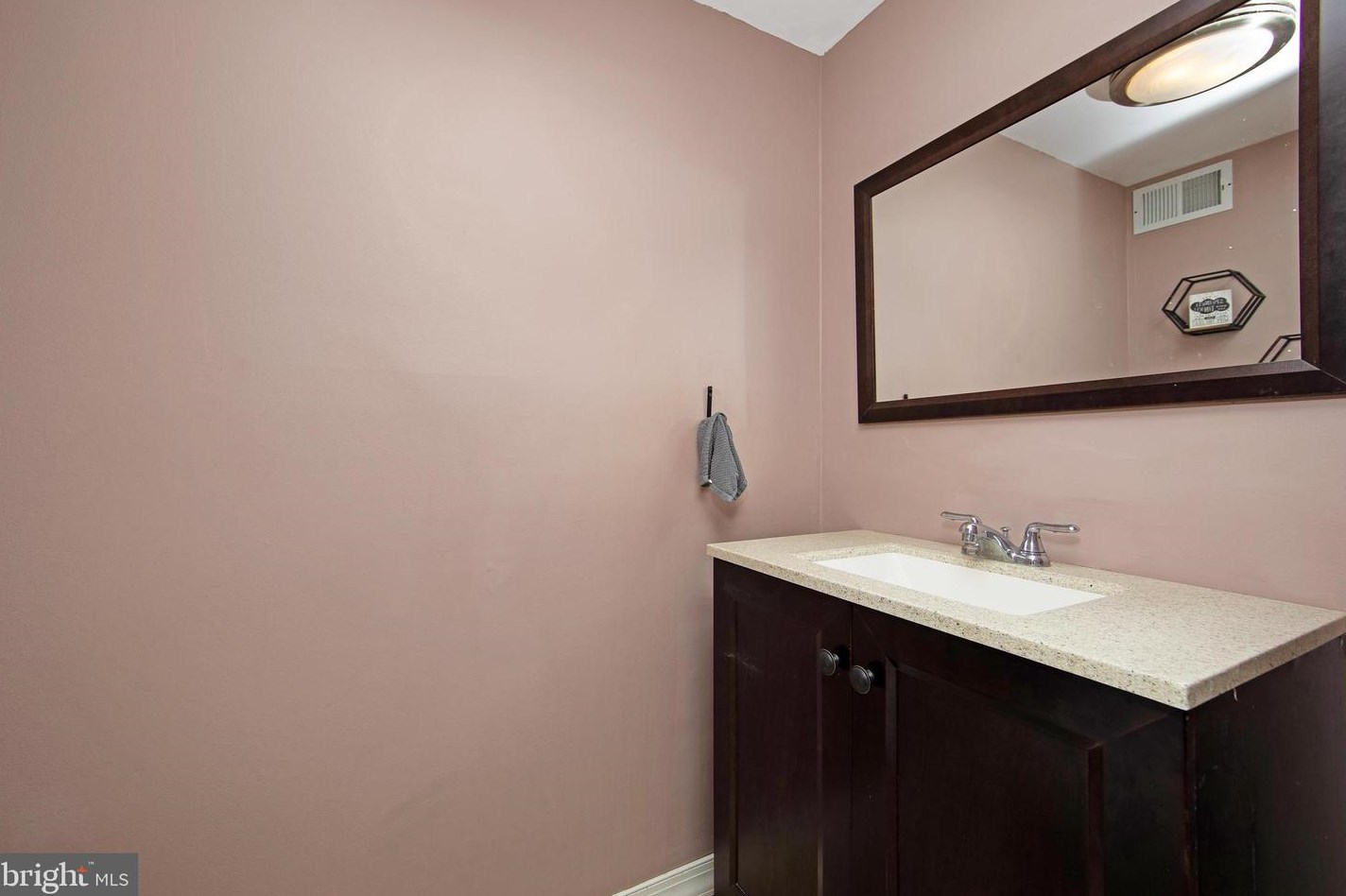 321 Madison Ave, Pitman NJ  08071-2327 exterior