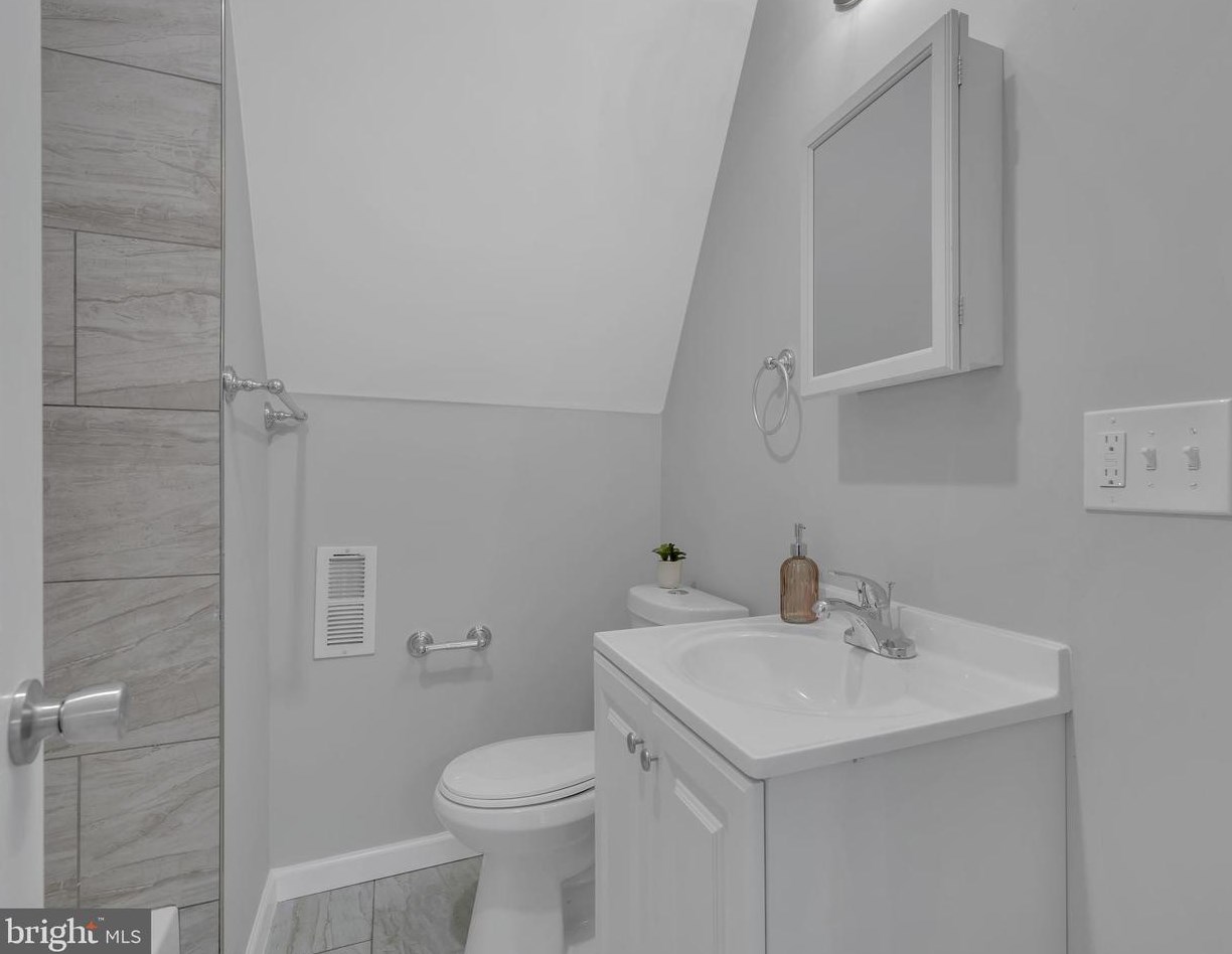 334 Legion Ct, Pitman NJ  08071-2436 exterior