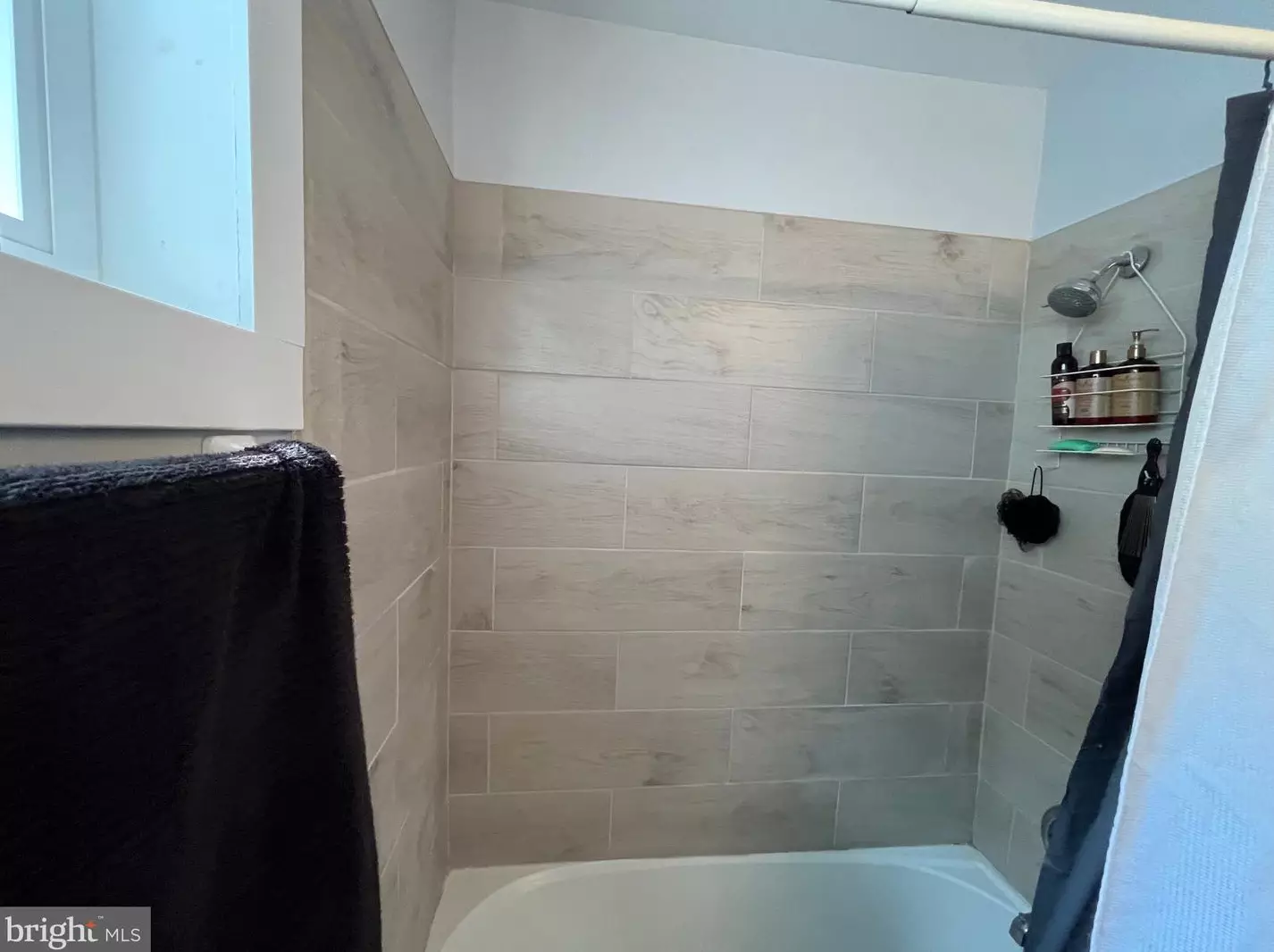 105 Wright Ave, Aura NJ  08028-2039 exterior