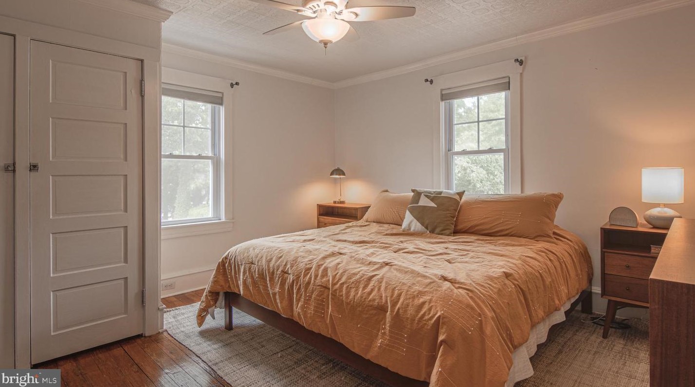 219 Crafton Ave, Pitman NJ  08071-1601 exterior