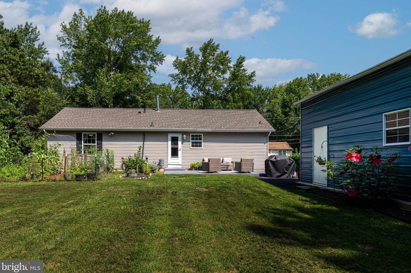 104 Stanger Ave, Aura NJ 08028-3400 exterior