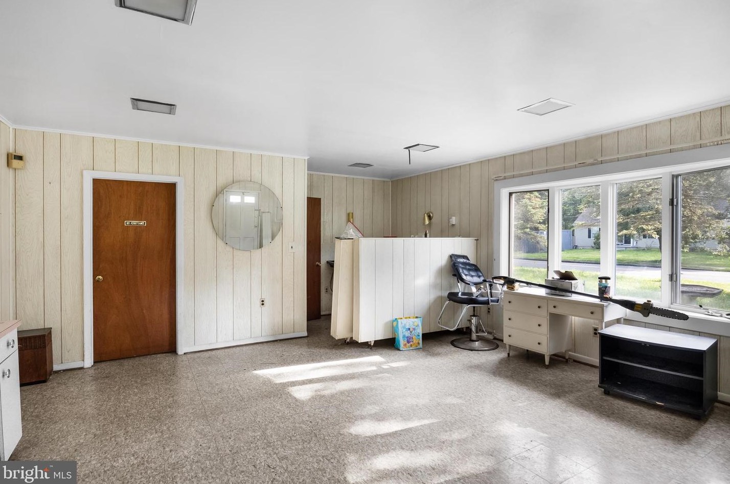 810 Academy St, Aura NJ  08028-8306 exterior