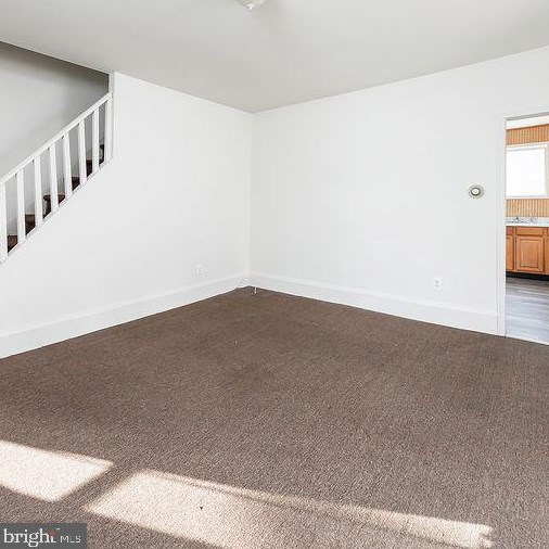 142 High St, Aura NJ 08028-2548 exterior