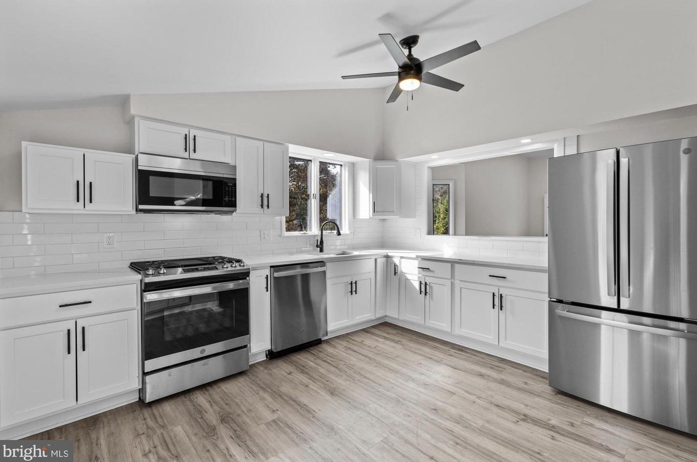 432 Poinsett Ave, Pitman NJ  08071-1800 exterior