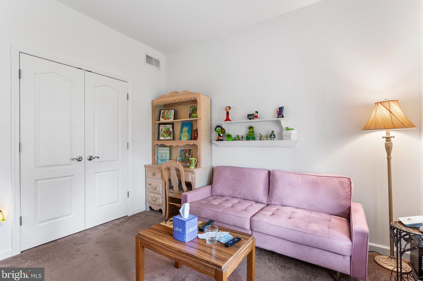 479 Fish Pond Rd, Aura NJ  08028-3259 exterior