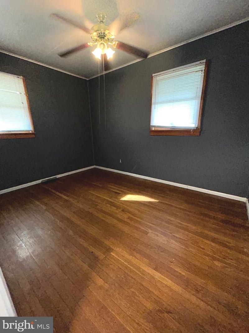 109 Harvard Ave, West Deptford NJ  08093-1810 exterior