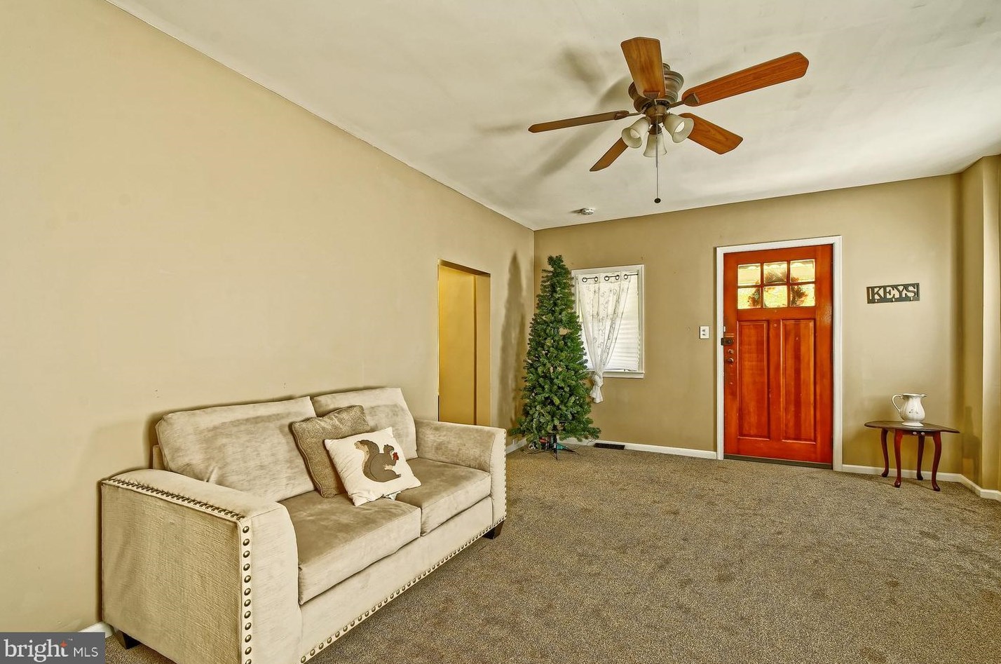 734 Broadway, Pitman NJ  08071-2413 exterior