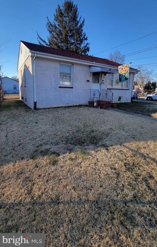 205 Lincoln Ave, West Deptford NJ 08066-2214 exterior