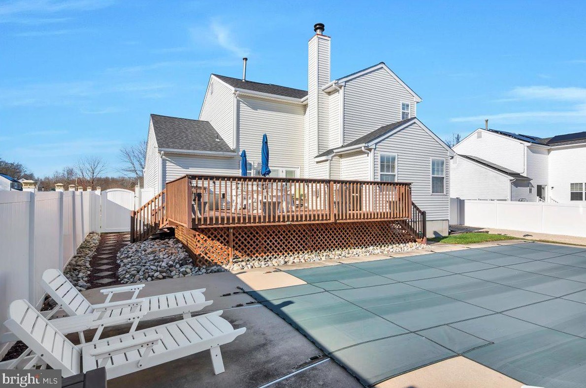 11 Morgan Dr, Clayton NJ  08312-2441 exterior