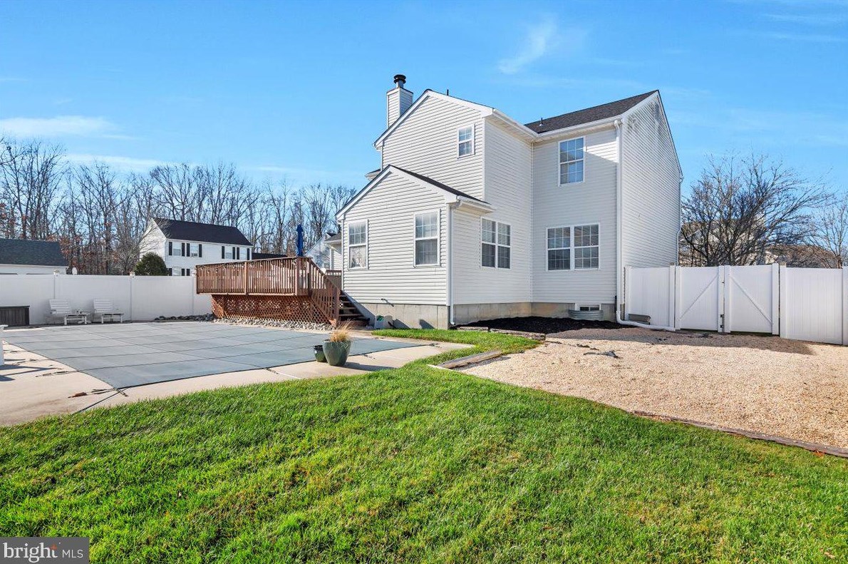 11 Morgan Dr, Clayton NJ  08312-2441 exterior