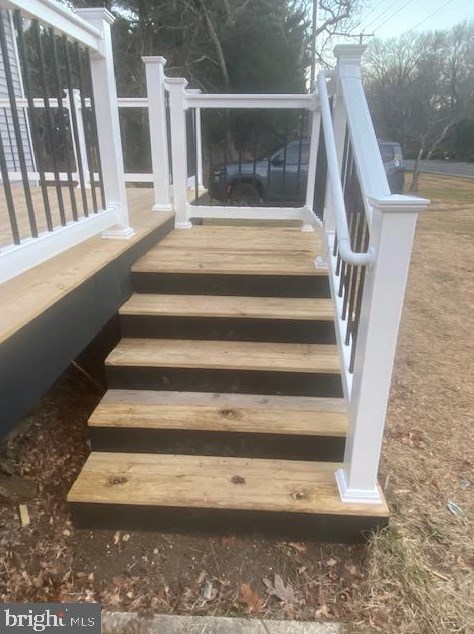 347 Elk Rd, Aura NJ 08343-2704 exterior