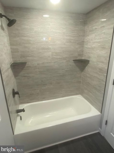 347 Elk Rd, Aura NJ 08343-2704 exterior