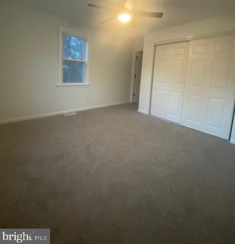 347 Elk Rd, Aura NJ 08343-2704 exterior