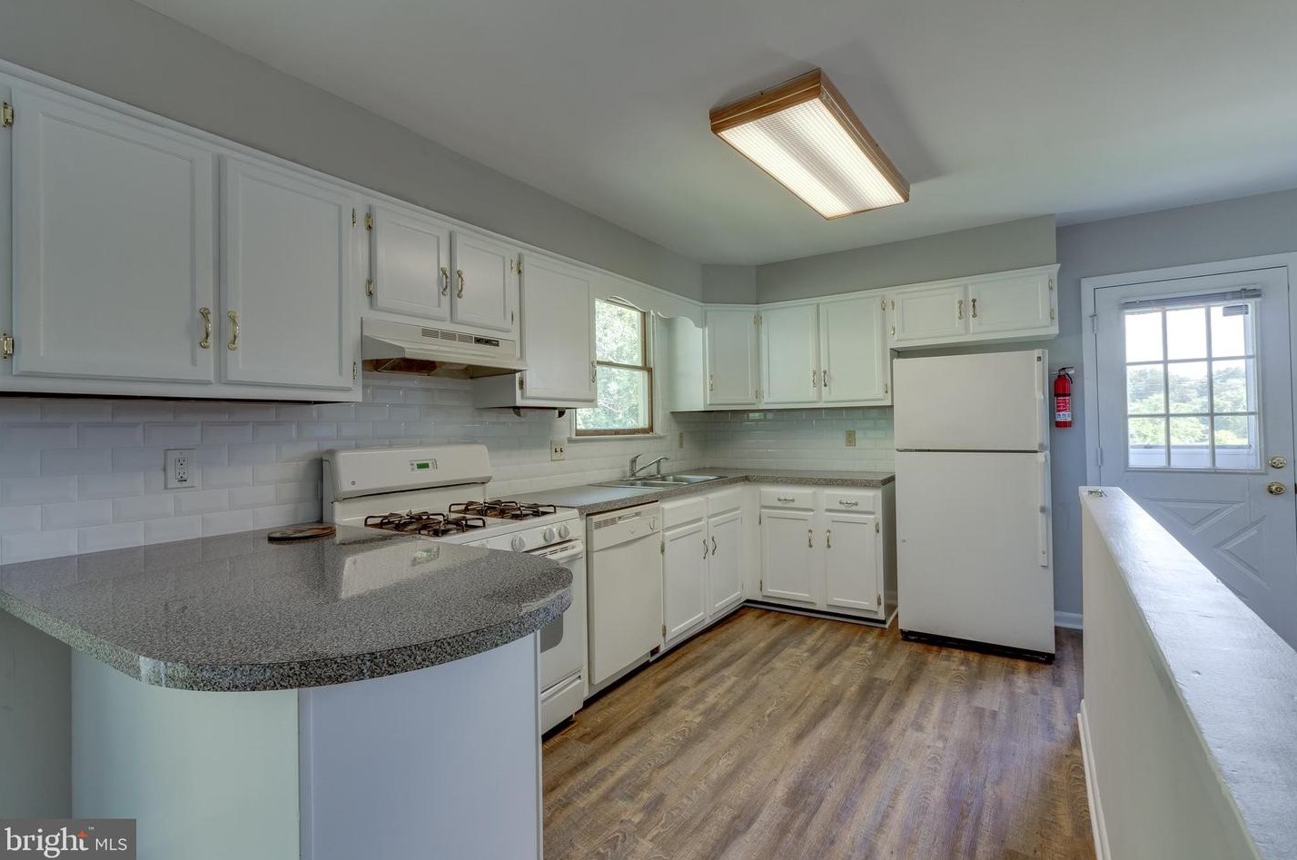 301 Girard Rd, Aura NJ  08028-2169 exterior