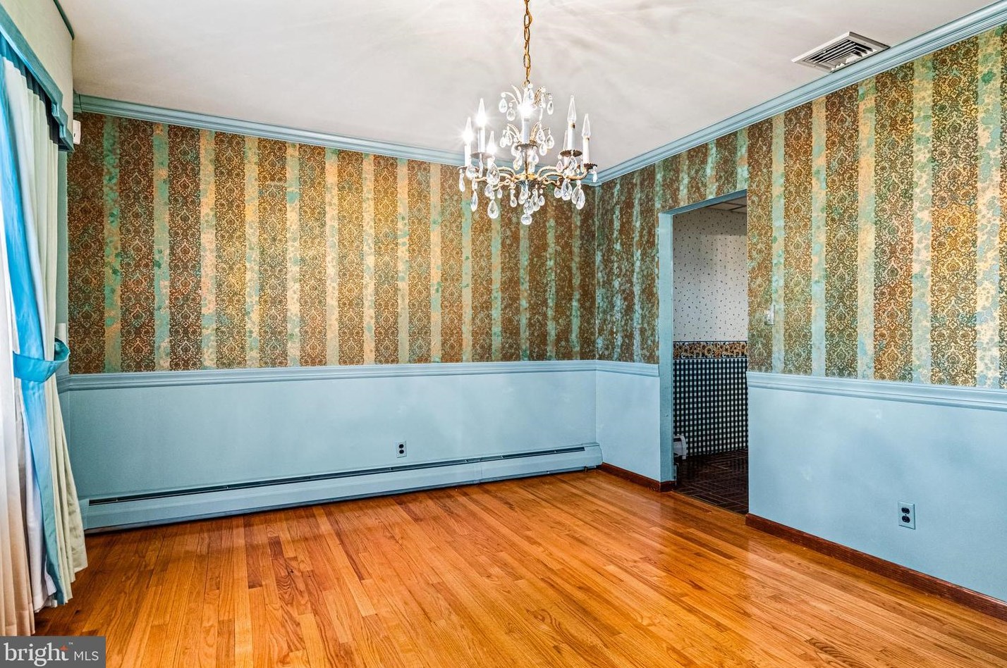 416 University Blvd, Aura NJ  08028-1548 exterior