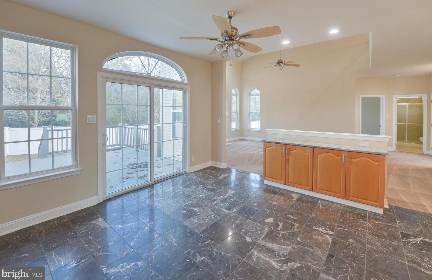 246 Sickle Ln, West Deptford NJ  08096-3746 exterior