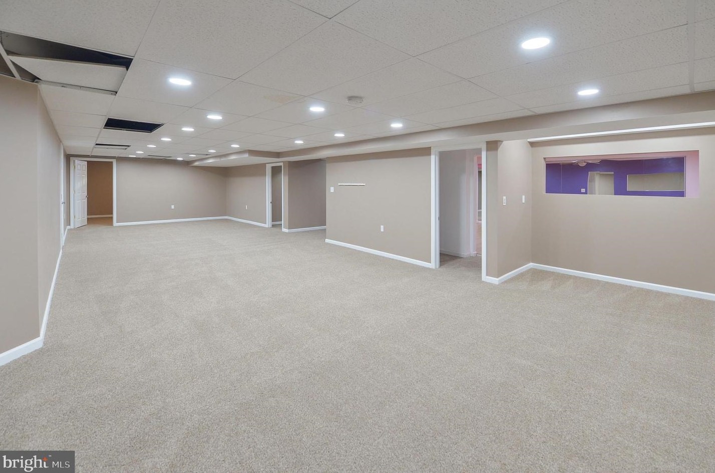246 Sickle Ln, West Deptford NJ  08096-3746 exterior
