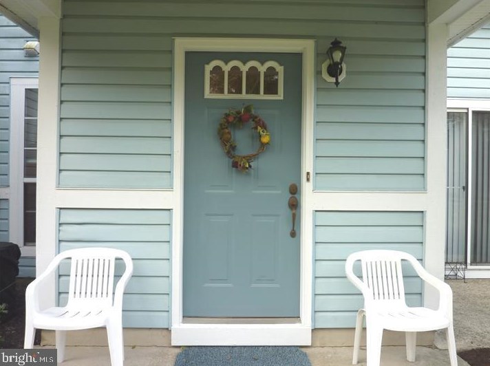 472 Steeplechase Ct, West Deptford NJ  08096-6813 exterior