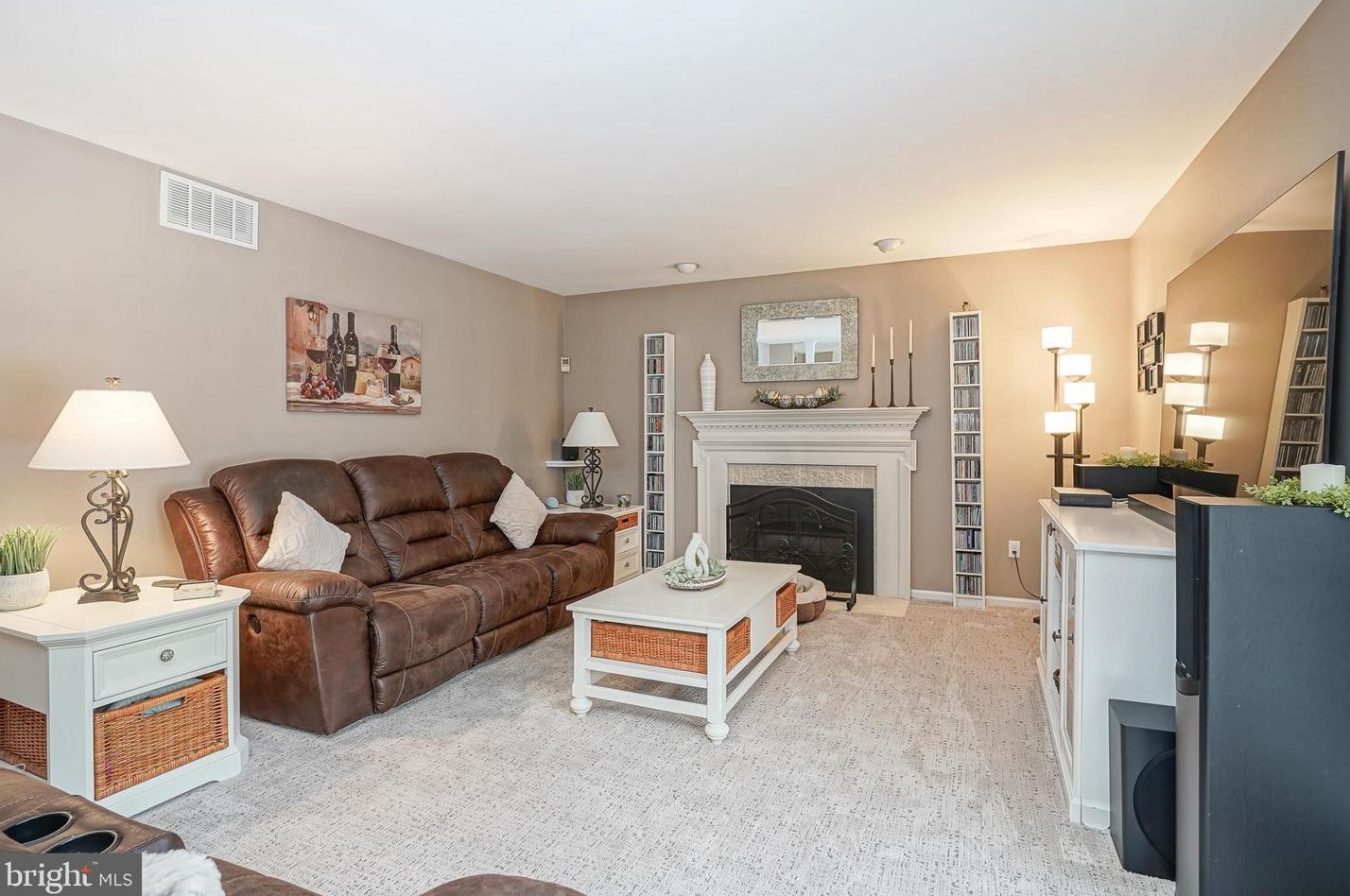 31 Dogwood Ave, Aura NJ  08028-2819 exterior