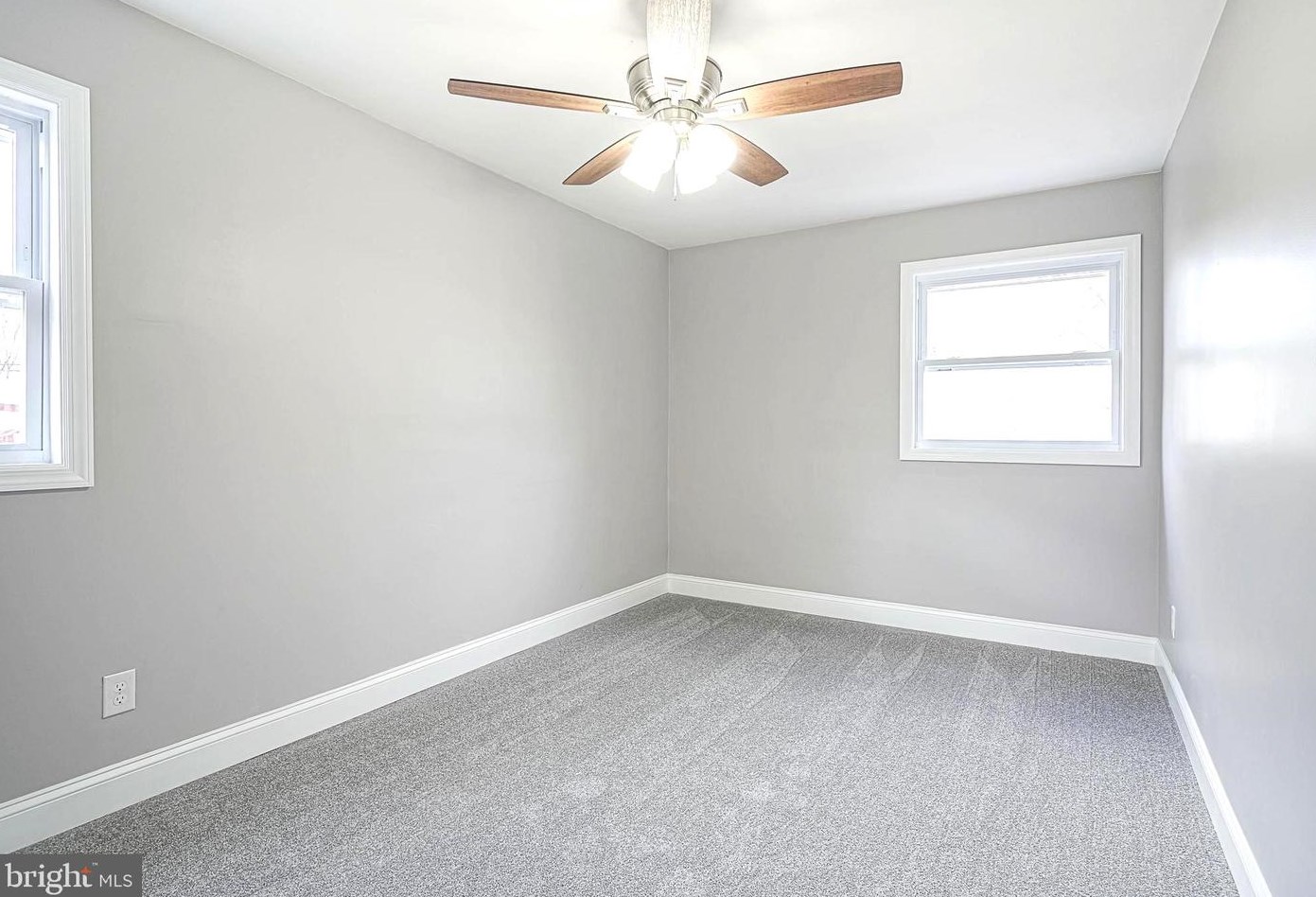 515 Morgan Ave, West Deptford NJ  08096-2819 exterior