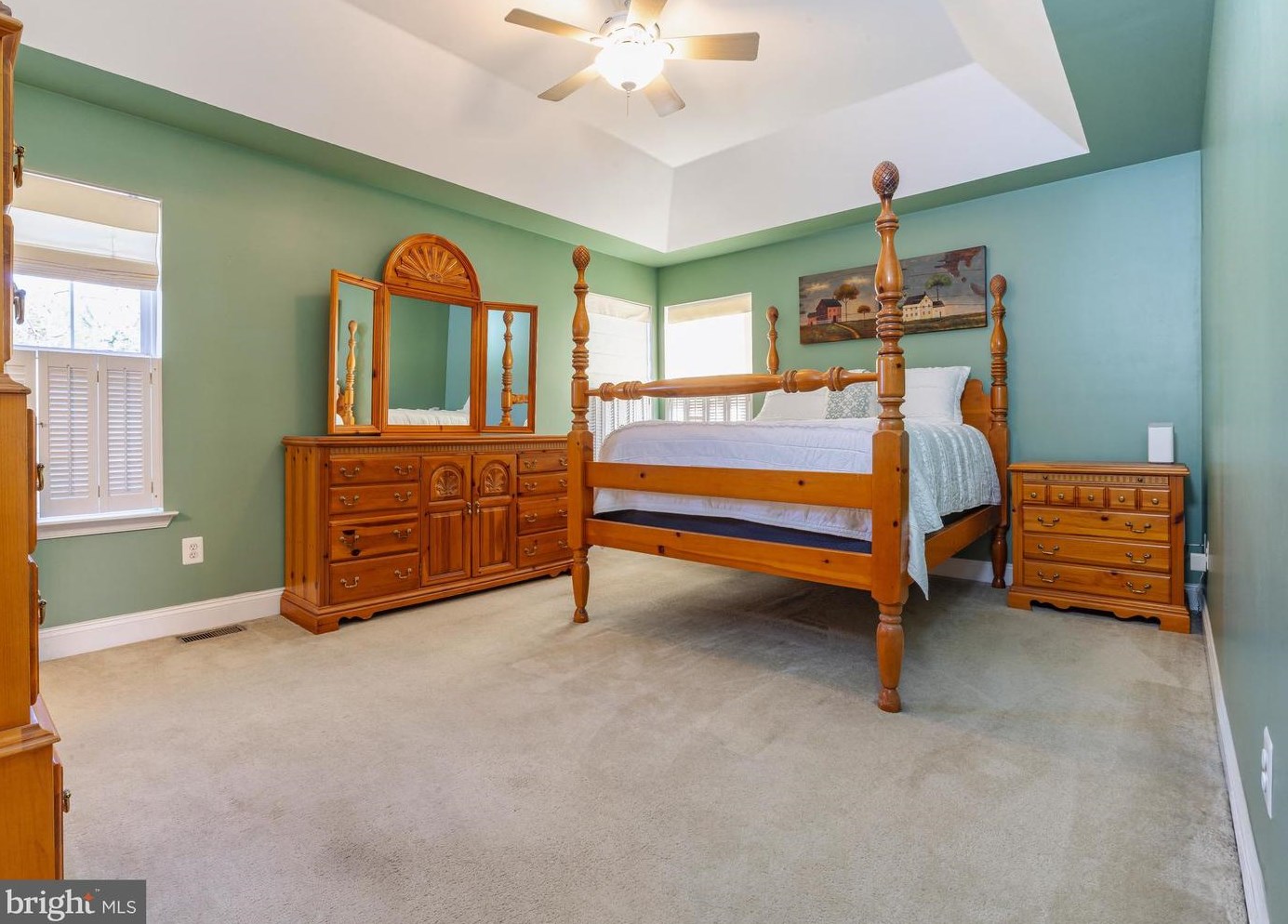 11 Ambrose Ct, West Deptford NJ  08096-6130 exterior