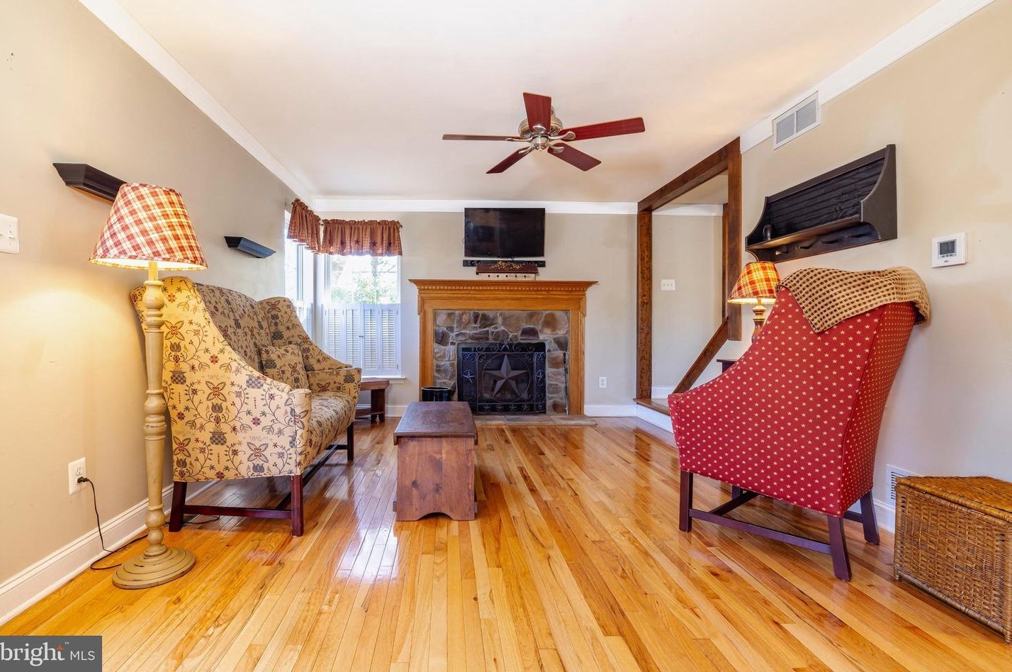 11 Ambrose Ct, West Deptford NJ  08096-6130 exterior