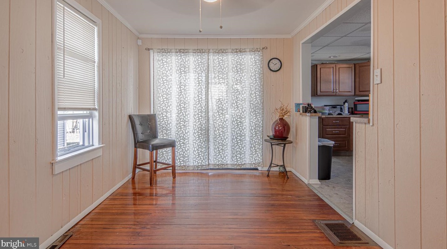 111 Jefferson St, West Deptford NJ  08066-1263 exterior