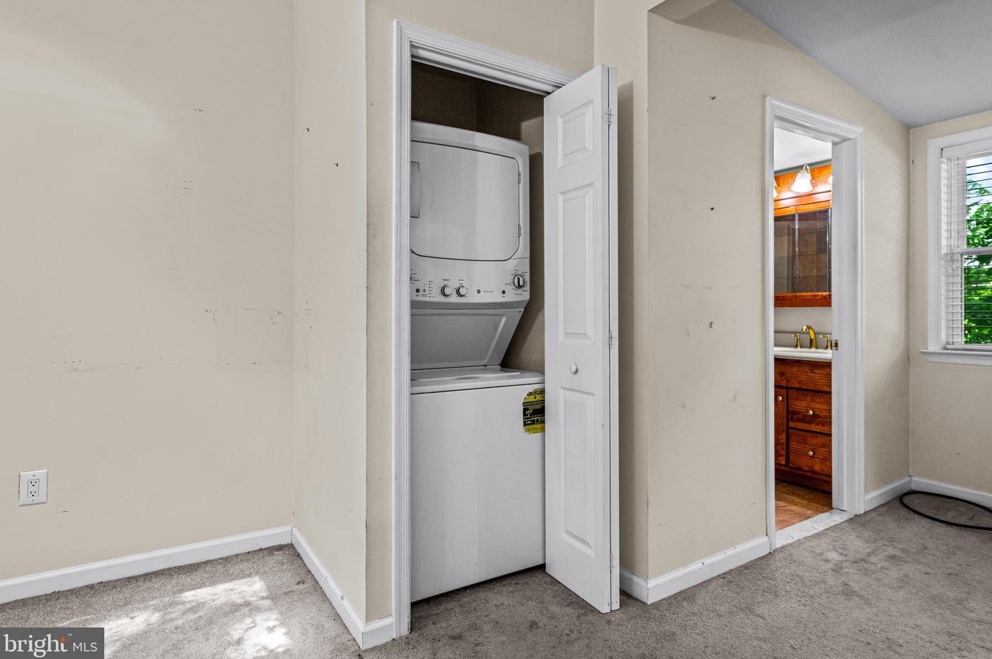 629 High St, West Deptford NJ  08051-1460 exterior