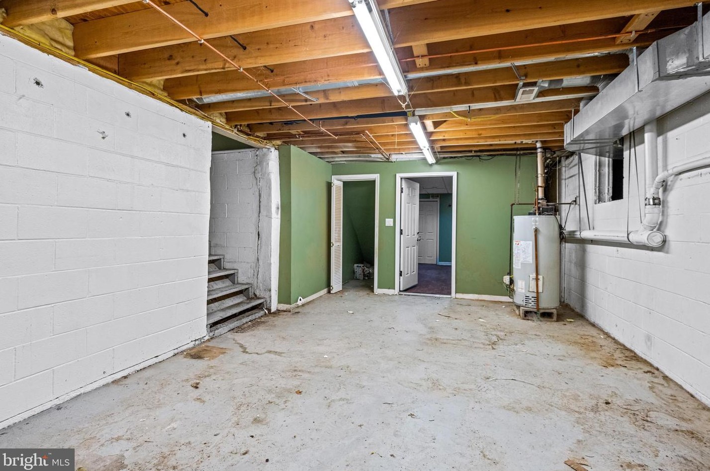 629 High St, West Deptford NJ  08051-1460 exterior