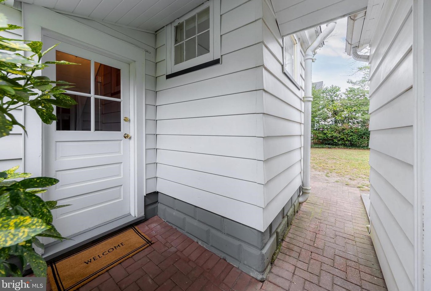 38 Columbia St, West Deptford NJ  08096-1539 exterior