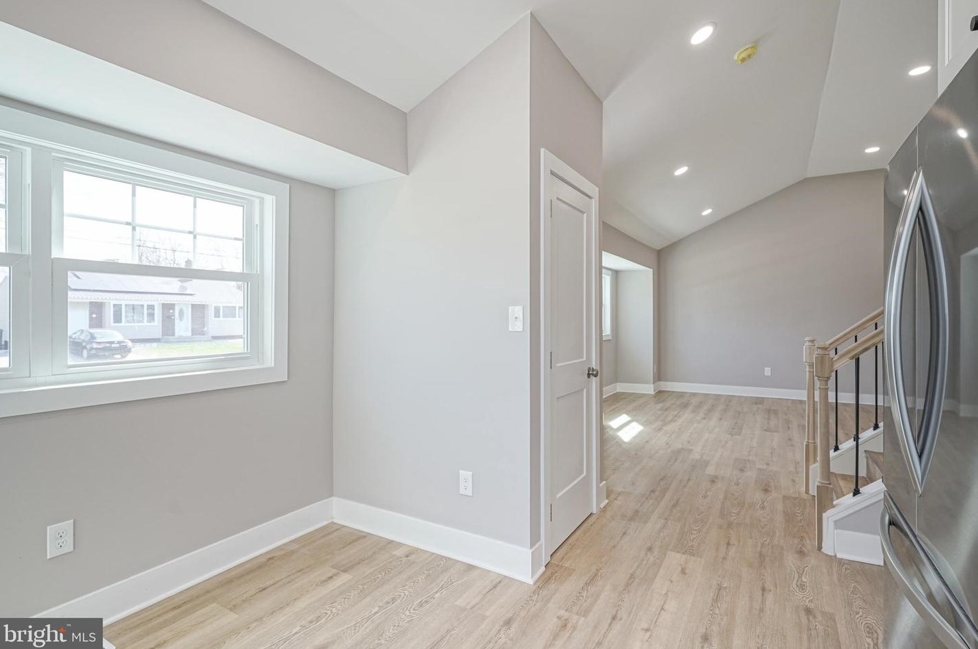 646 Pierre Ave, West Deptford NJ  08051-1254 exterior