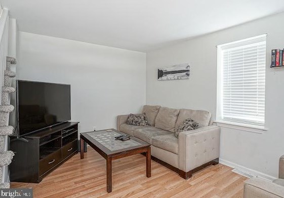 624 Auburn Ave, Auburn NJ  08085-1675 exterior