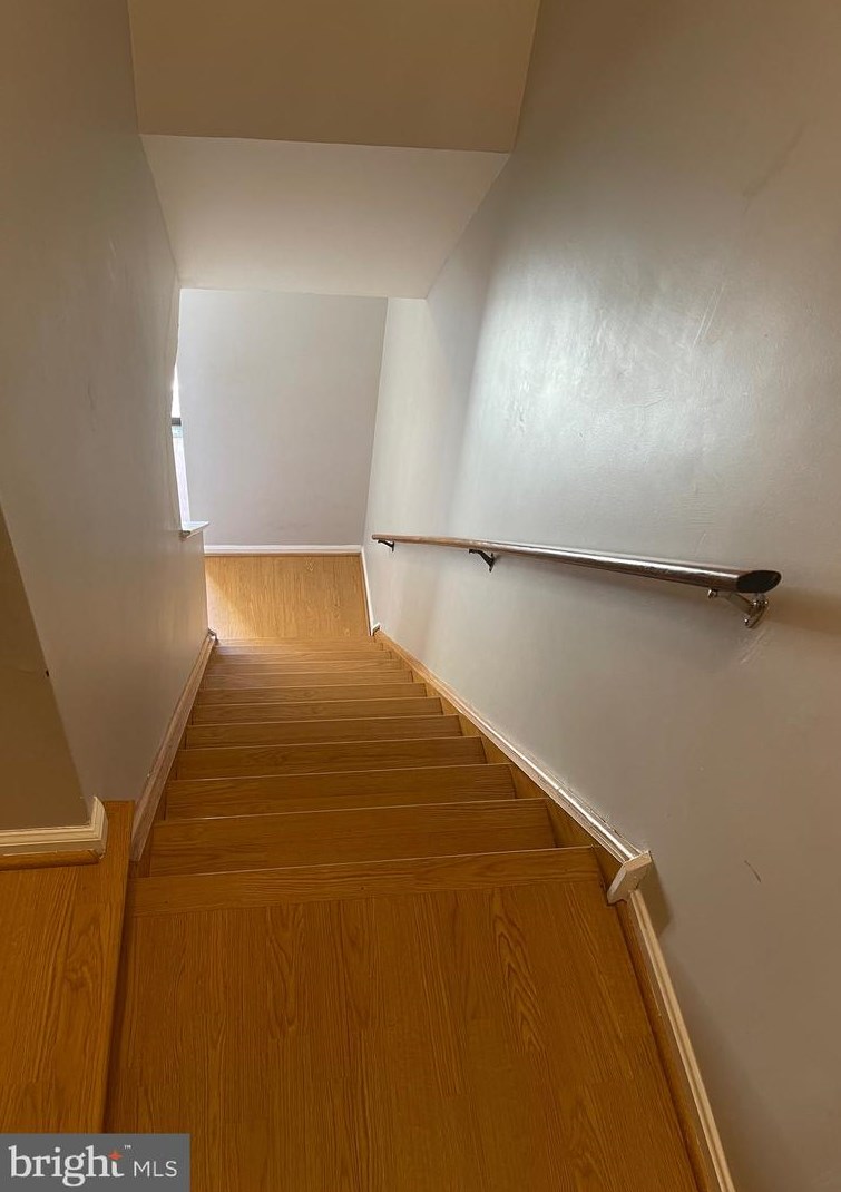 22 Buckthorn Ct, West Deptford NJ  08096-2916 exterior