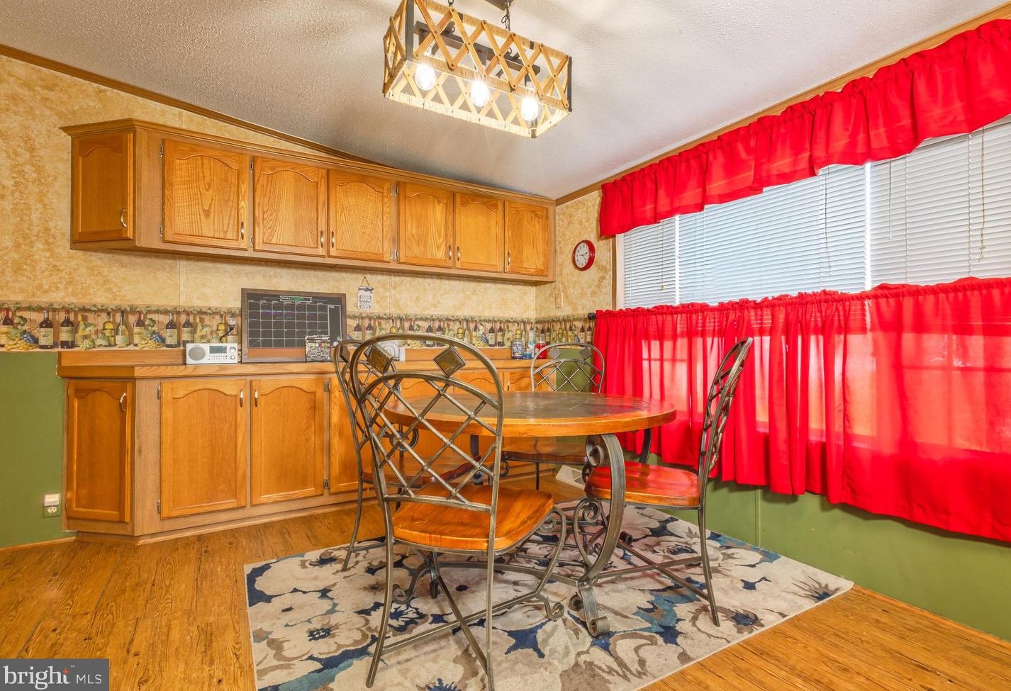 207 Oriole St, West Deptford NJ  08066-3022 exterior