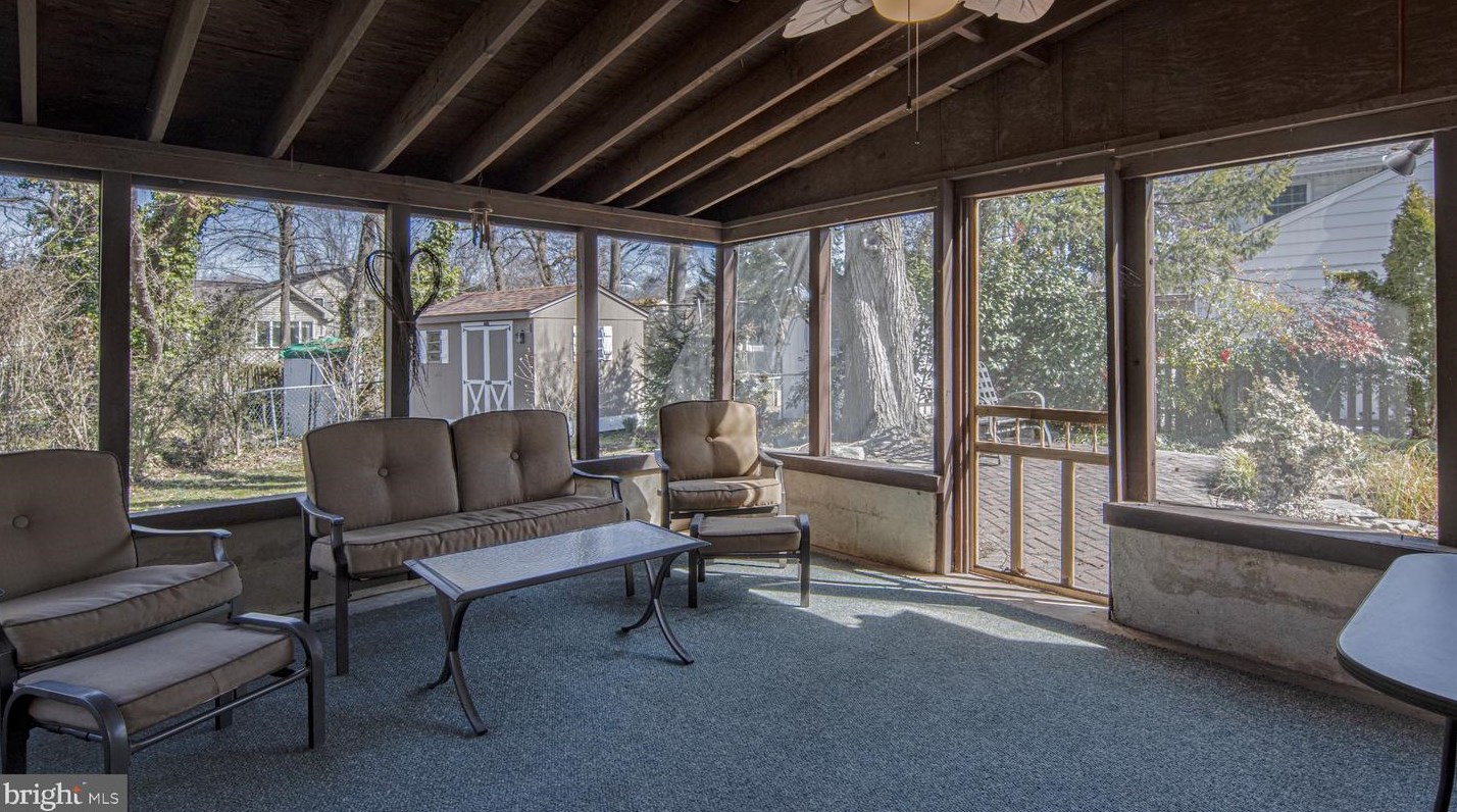 424 2 St, West Deptford NJ 08086-3095 exterior