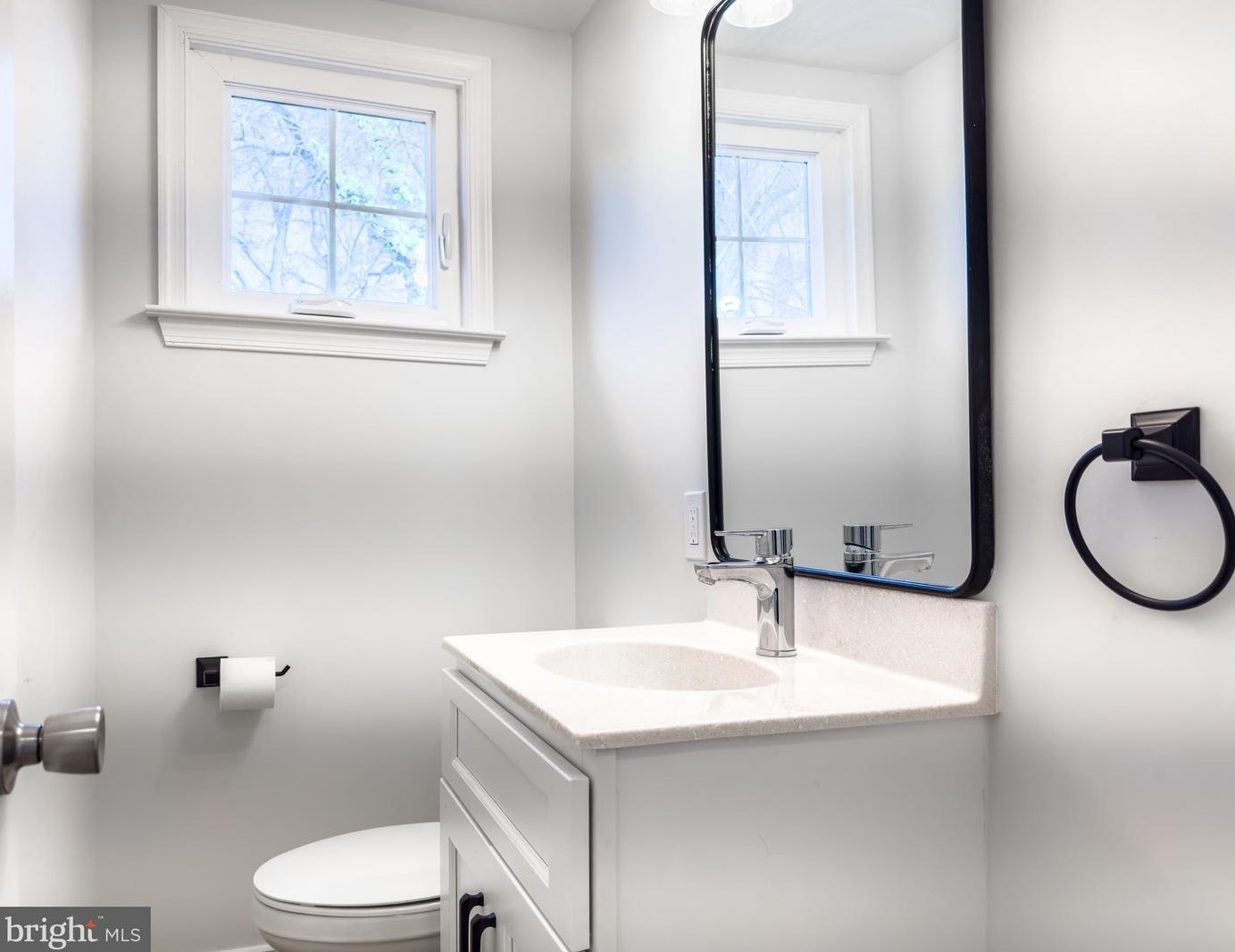 424 2 St, West Deptford NJ 08086-3095 exterior