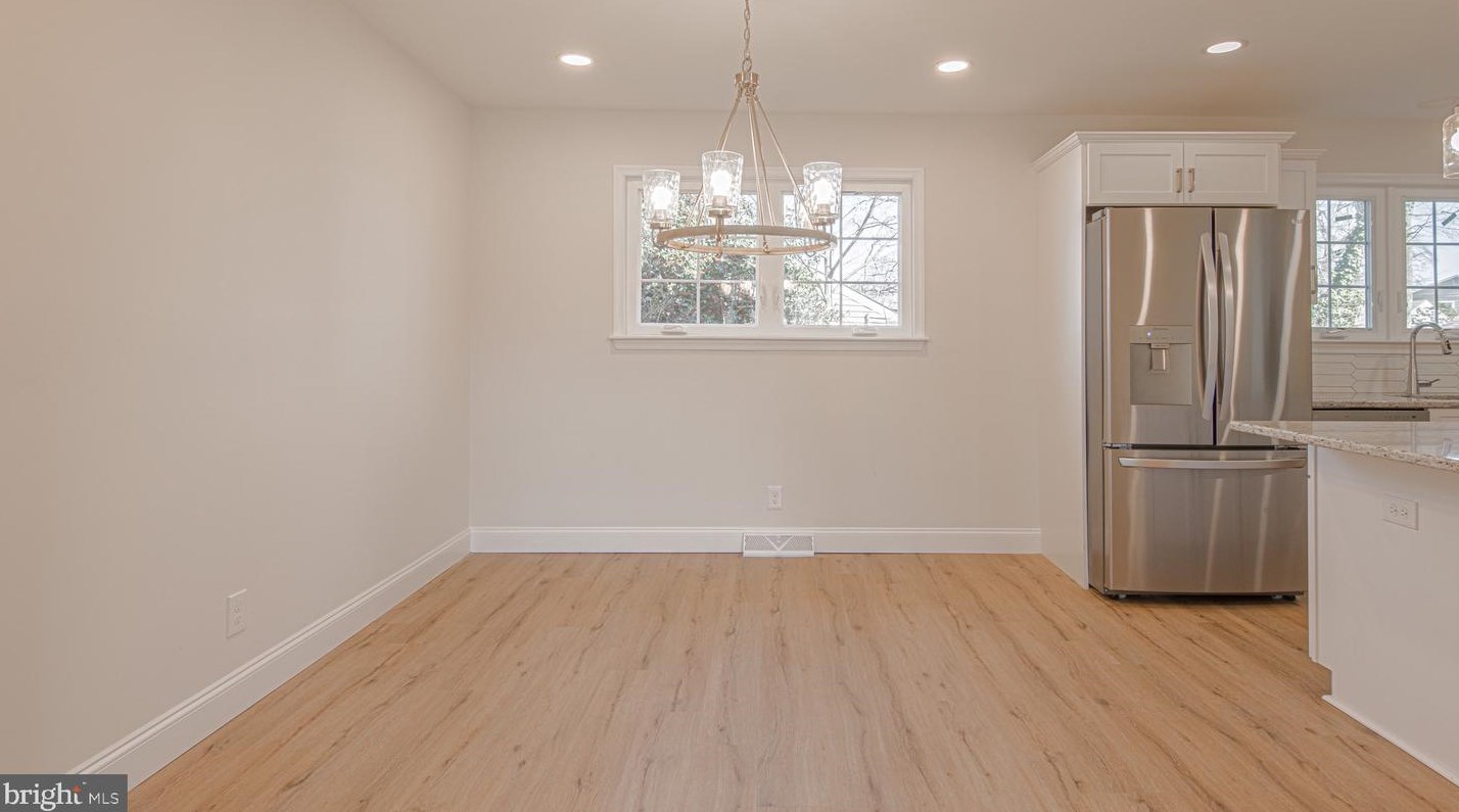 424 2 St, West Deptford NJ 08086-3095 exterior