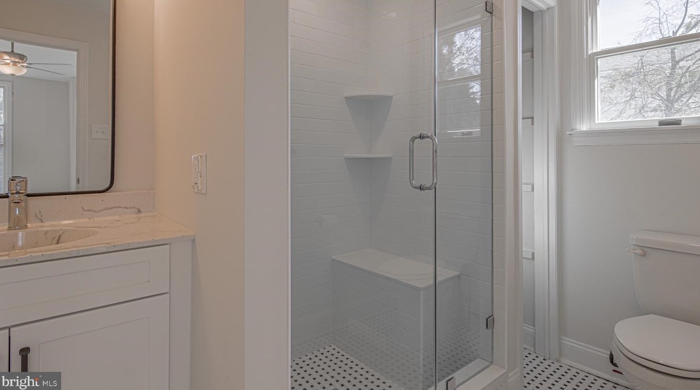 424 2 St, West Deptford NJ 08086-3095 exterior