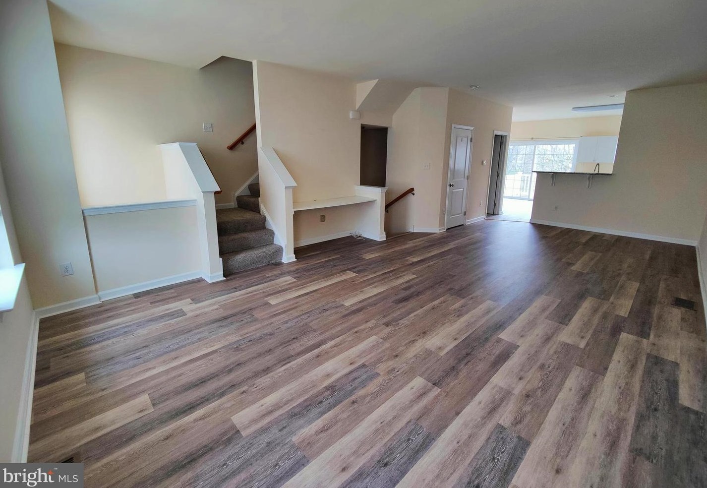 506 Boxwood Ct, West Deptford NJ  08096 exterior