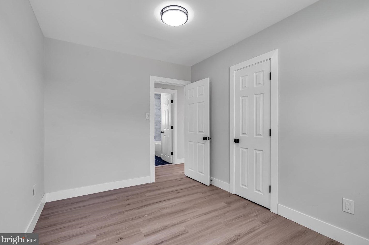 117 Hannold Blvd, West Deptford NJ  08096-1827 exterior