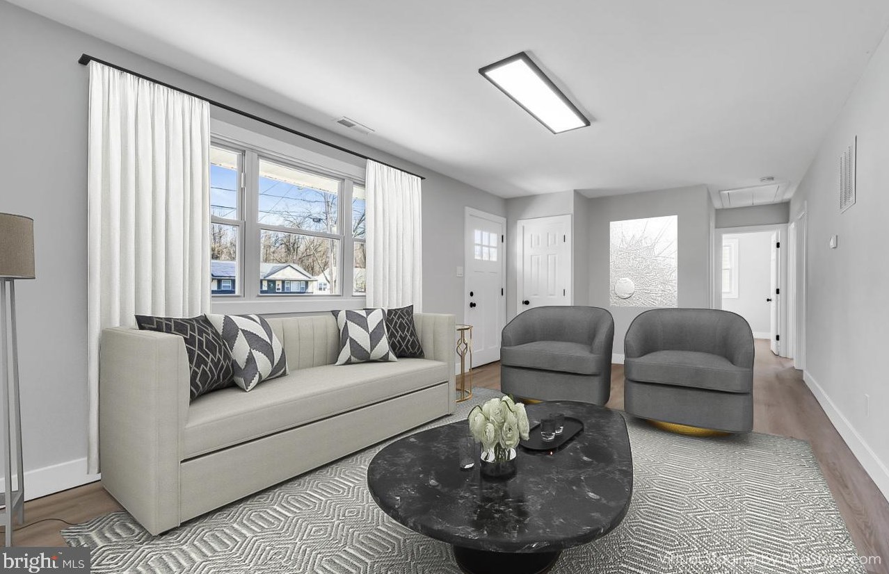 117 Hannold Blvd, West Deptford NJ  08096-1827 exterior