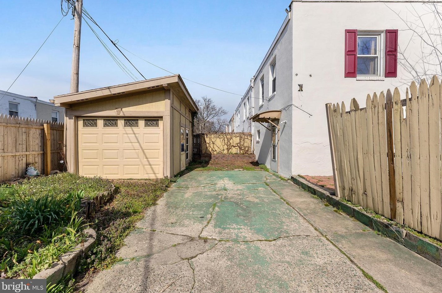 501 Tatum St, West Deptford NJ  08096-3408 exterior