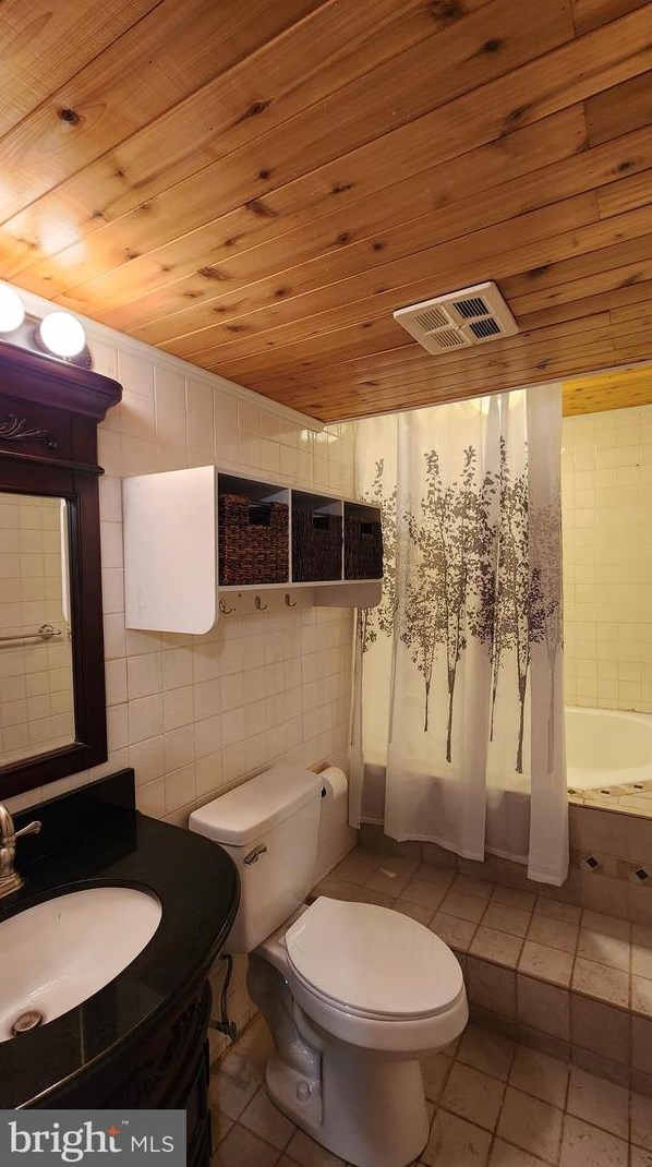 318 Oakwood Ave, Aura NJ  08028-2212 exterior