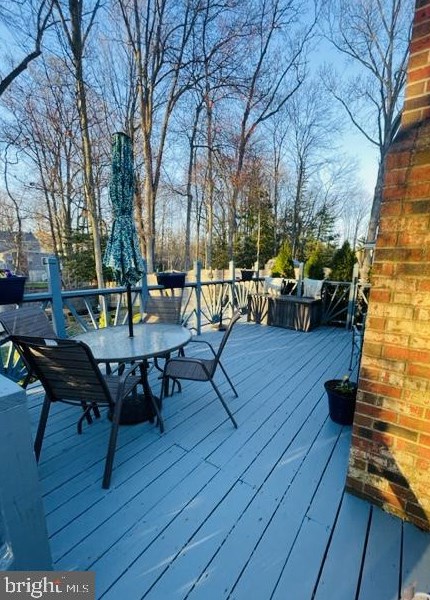 7 Tallowood Dr, Aura NJ  08028-9634 exterior