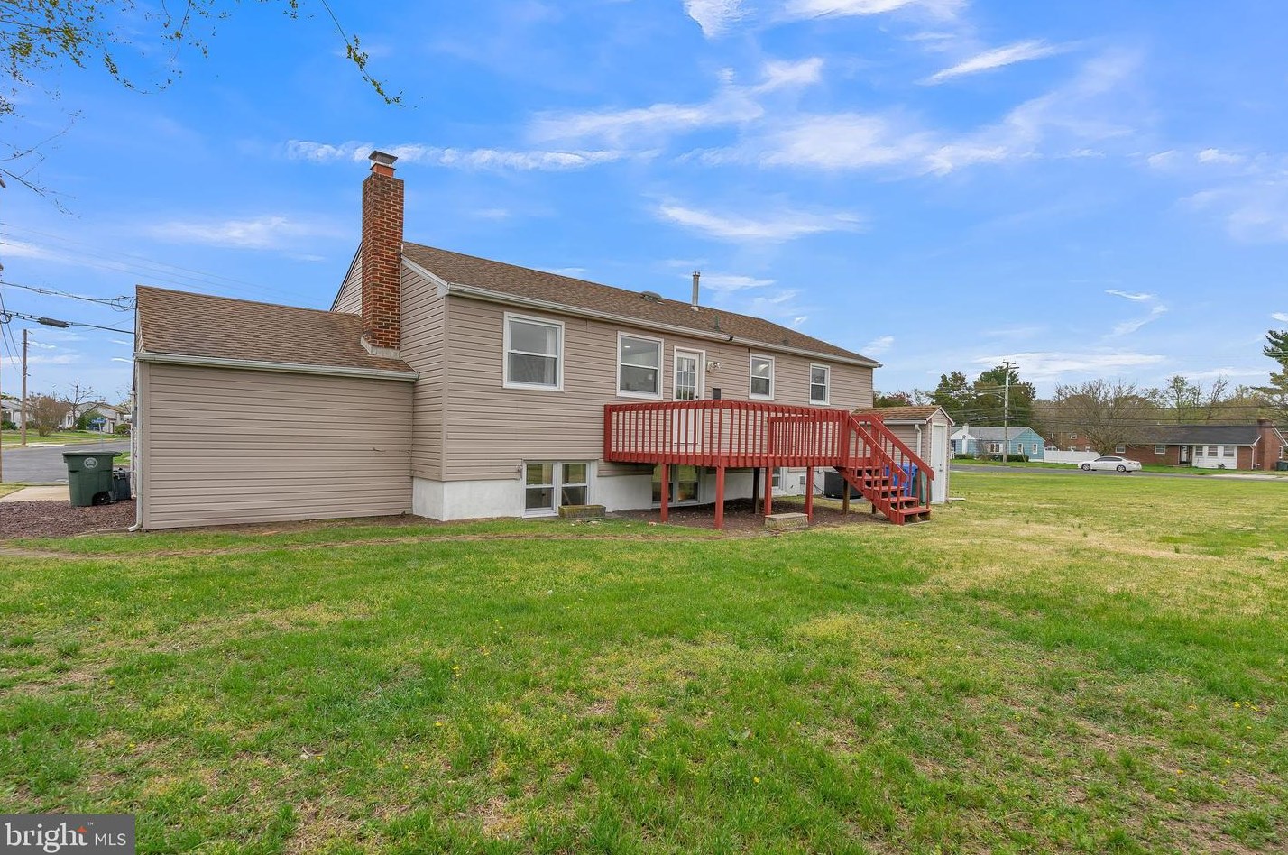 105 Alfred Ave, Aura NJ 08028-2001 exterior