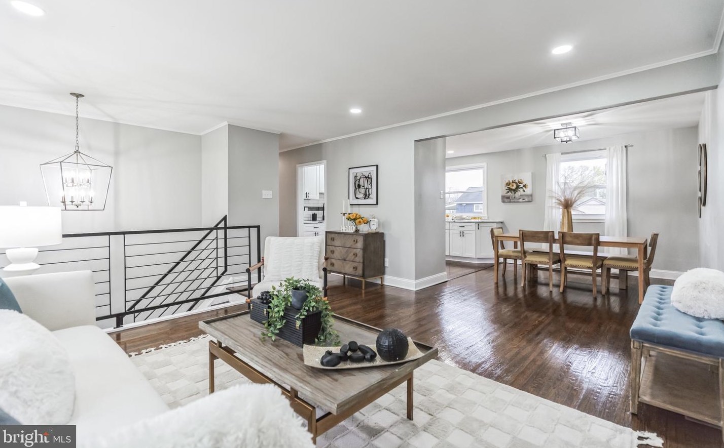 105 Alfred Ave, Aura NJ 08028-2001 exterior