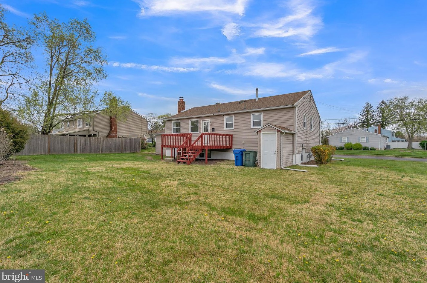 105 Alfred Ave, Aura NJ 08028-2001 exterior