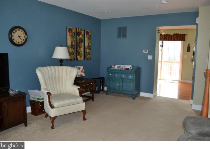 1019 Moore Ave, West Deptford NJ  08086-1625 exterior