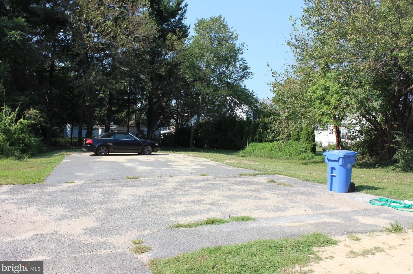 311 Ellis St, Aura NJ 08028-2509 exterior